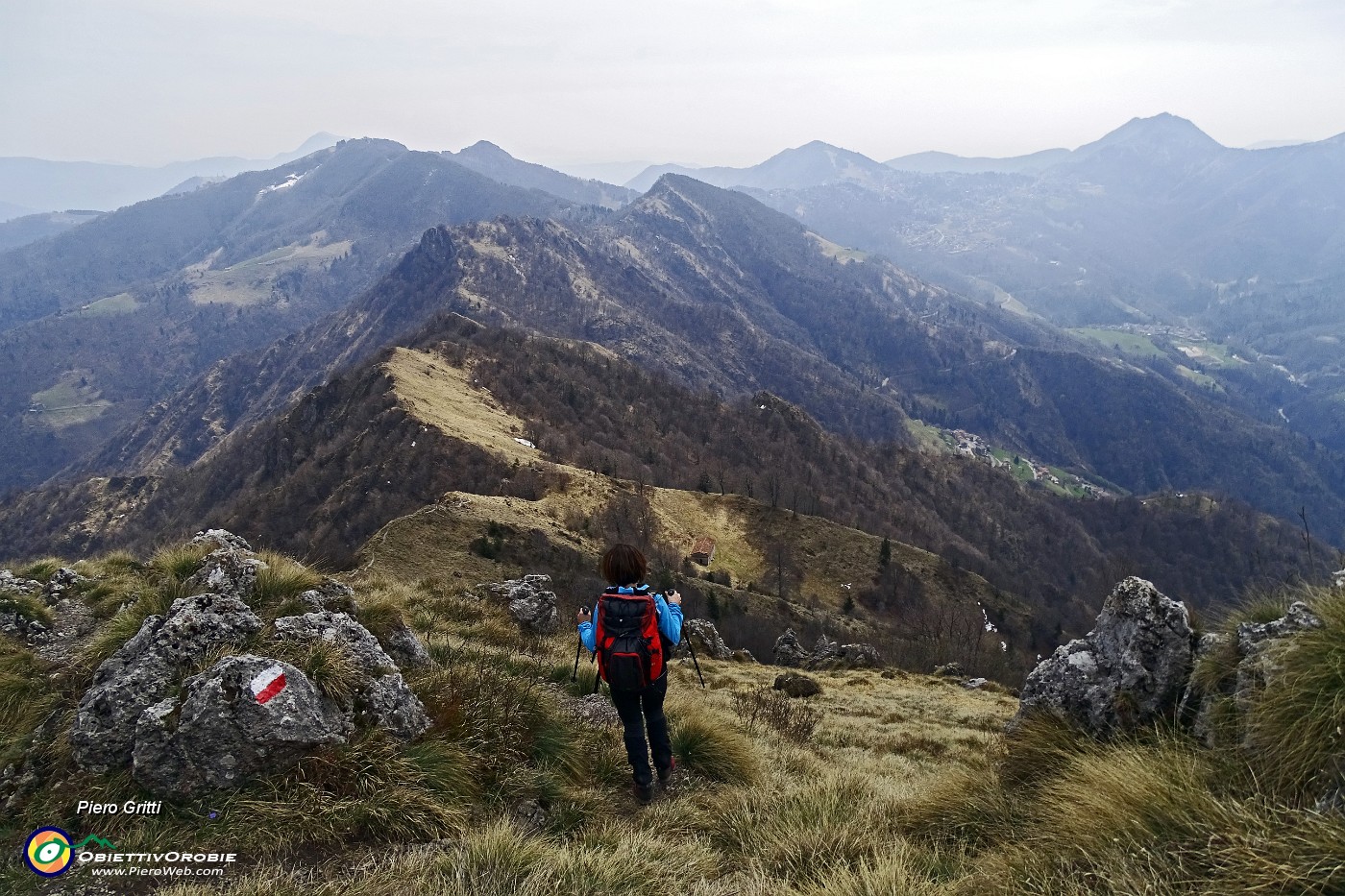 71 Rifacciamo in discesa il sentiero 519 percorso in salita.JPG -                                